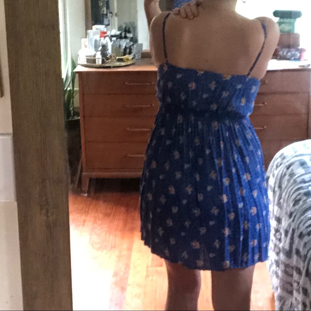 Buttons sundress - Picture 2 of 6